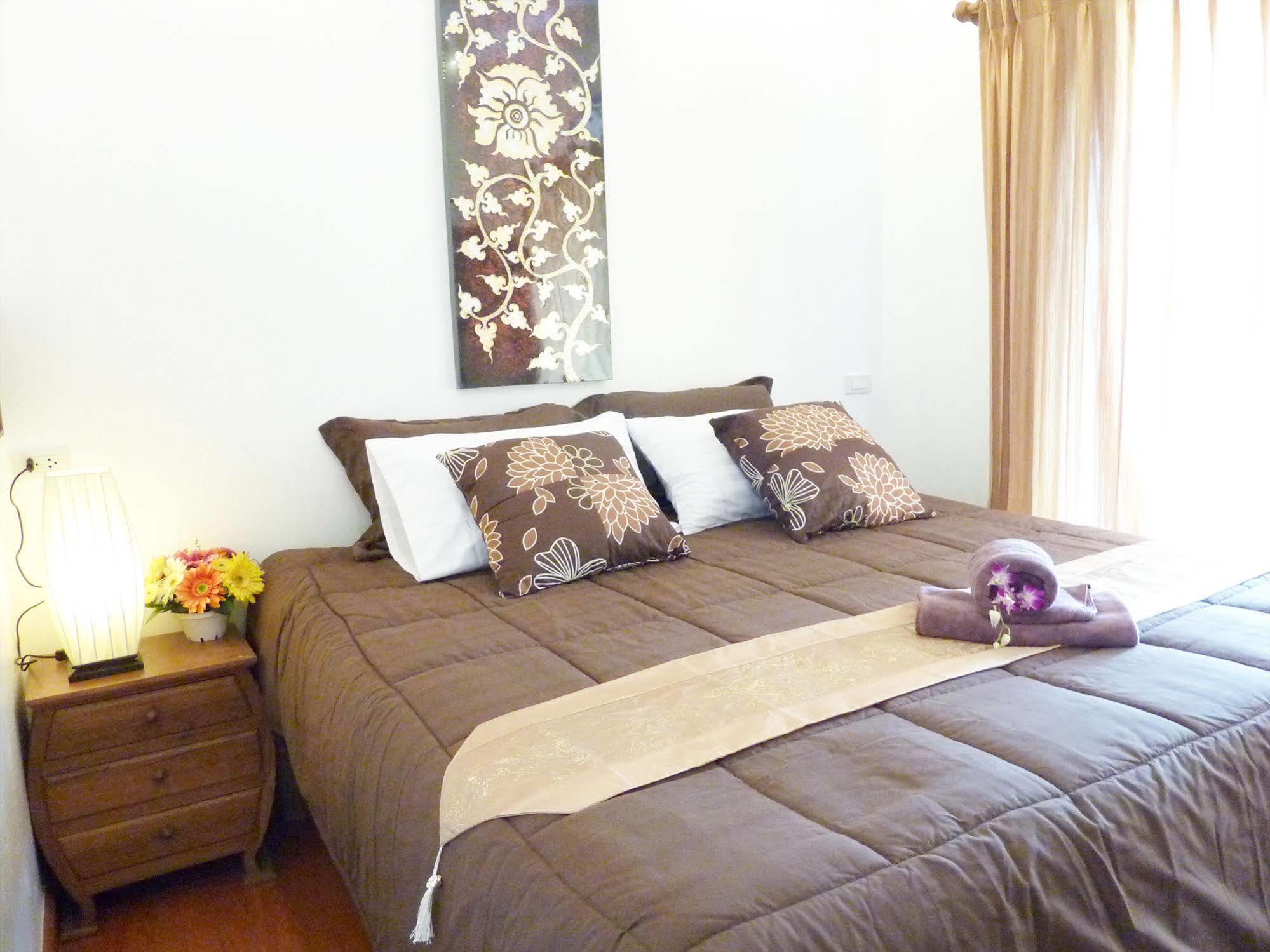 Tara Raft Hotel Kanchanaburi Bagian luar foto